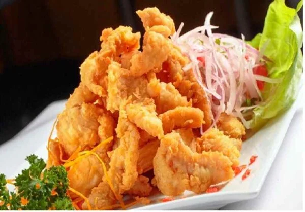 chicharrón de pescado