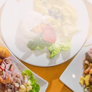 Tallarines en salsa mariscos